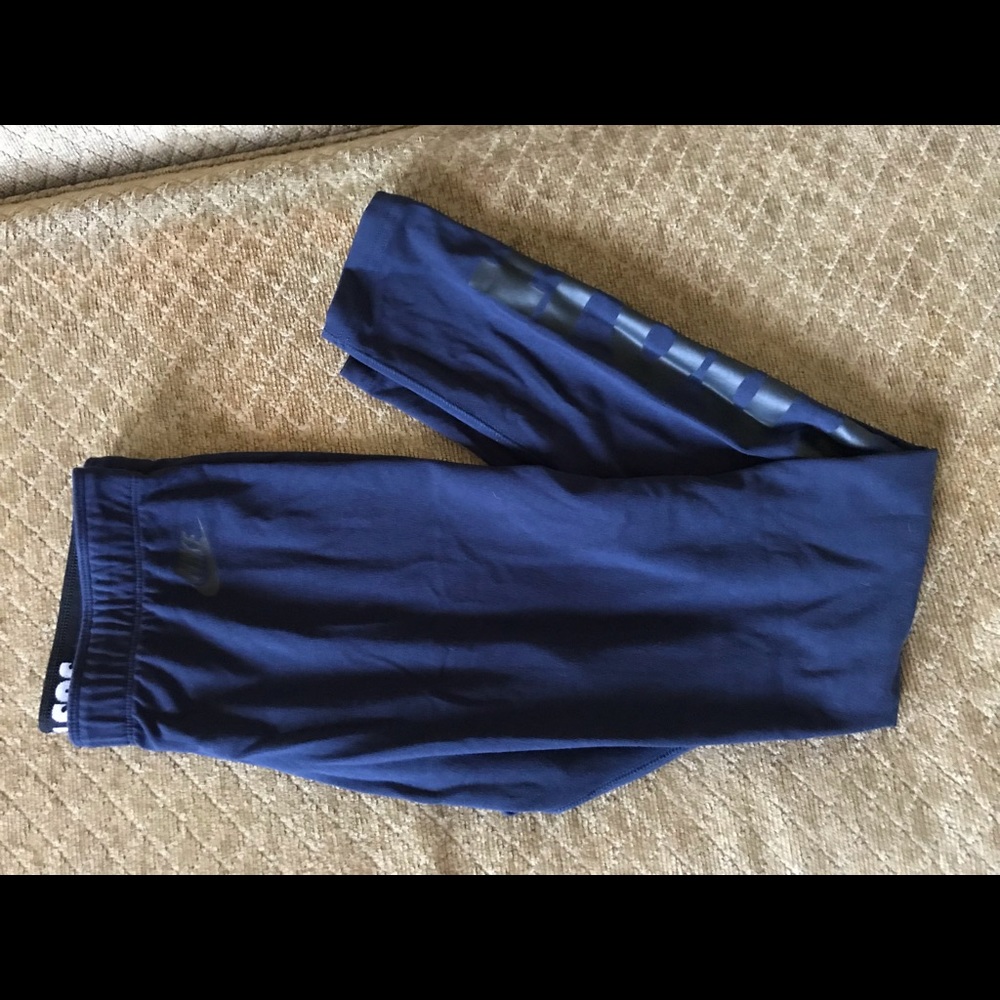 Nike leggings